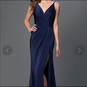 Faviana navy blue long formal gown size 8